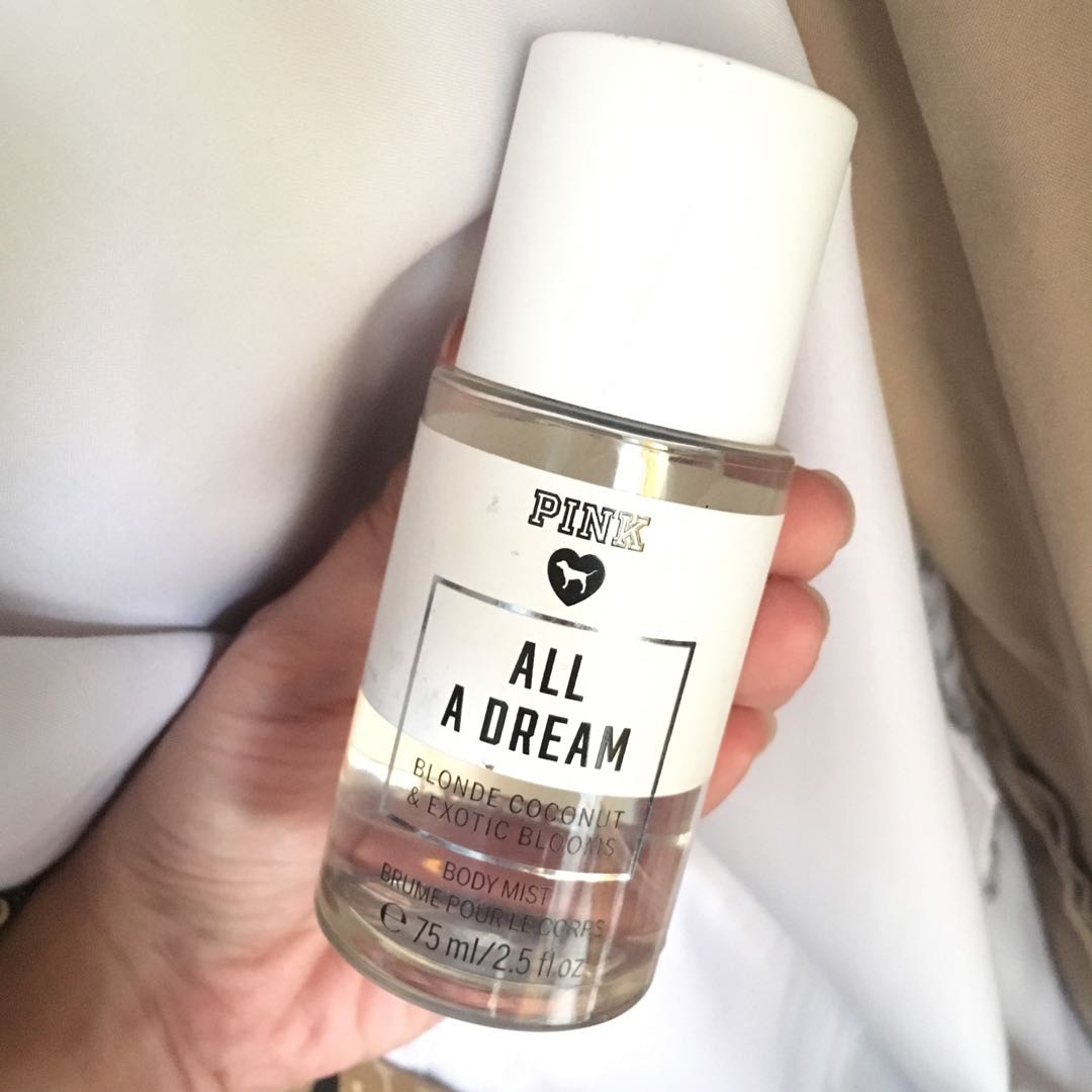 VICTORIA S SECRET Body Mist All a Dream Blonde Coconut Exotic Blooms