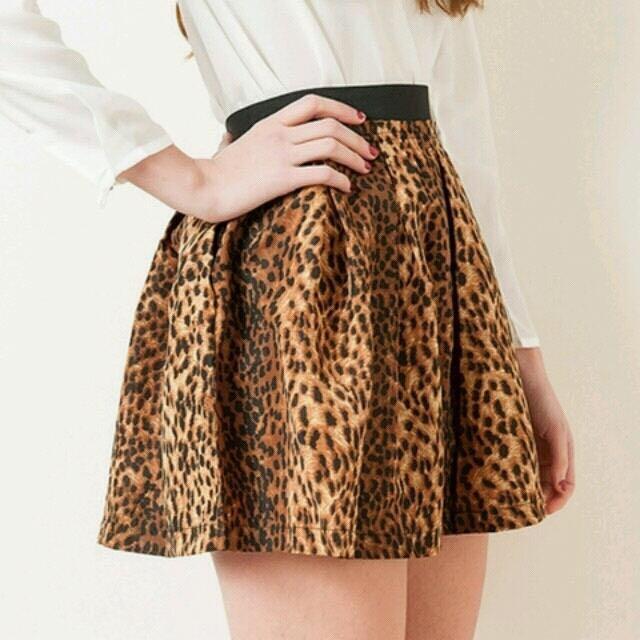 zara leopard mini skirt