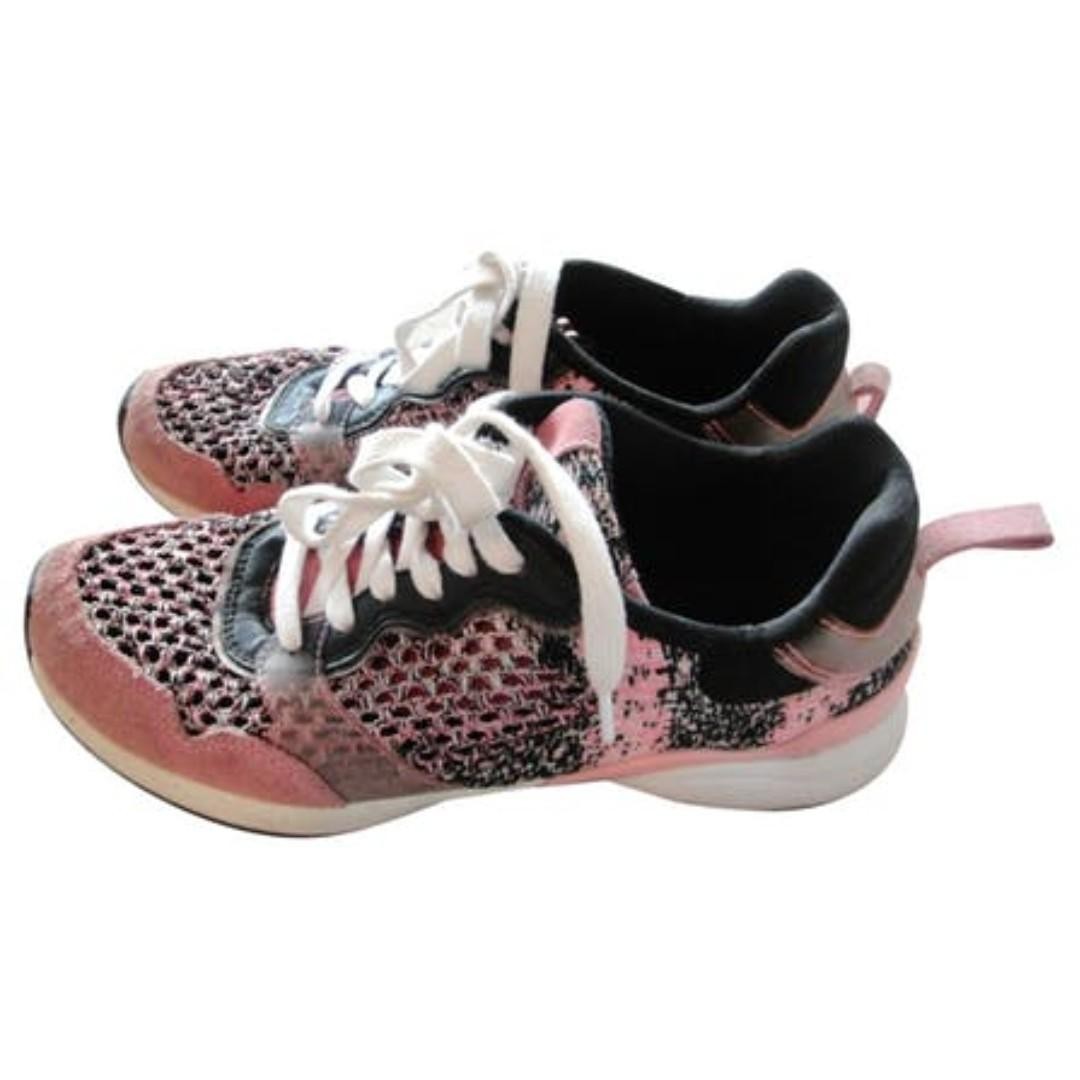 womens black and pink sneakers
