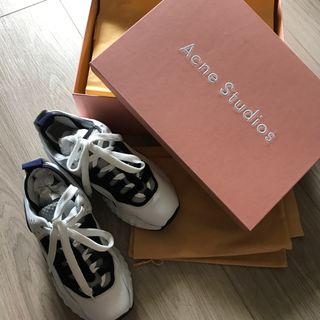 Acne Studios 老爹鞋