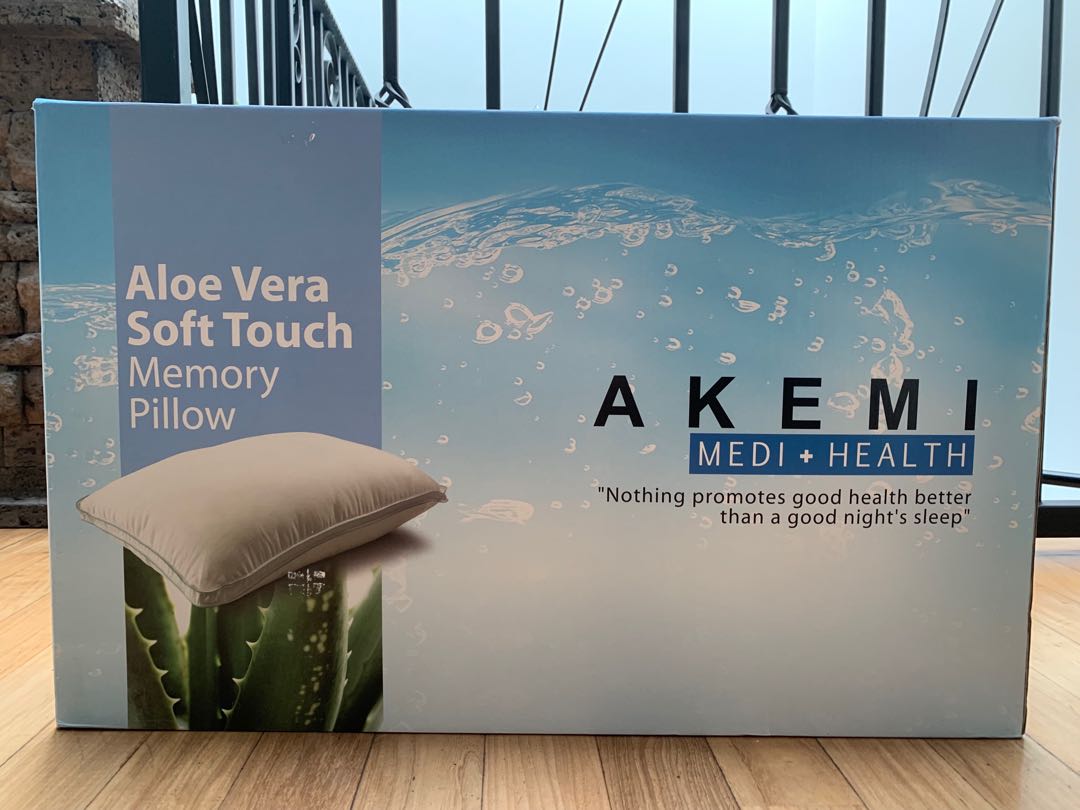 Akemi Medi+Health Aloe Vera Soft Touch Memory Pillow, Furniture & Home