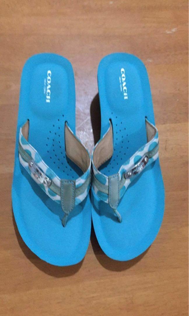 Coach jaden wedge flip flops hotsell