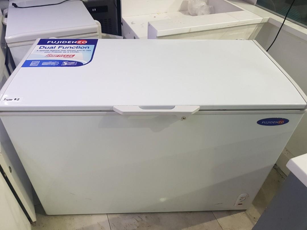 13 cubic feet chest freezer