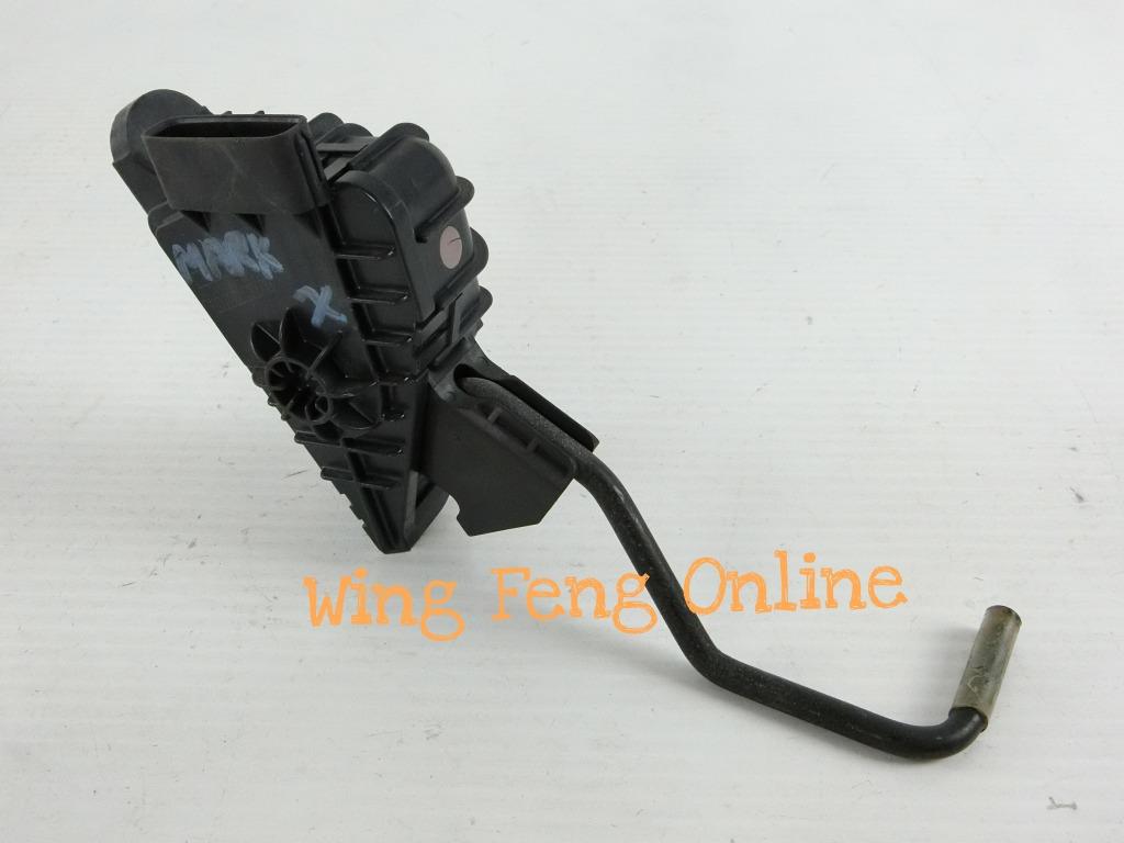 Genuine JDM Toyota Mark X GRX120 Accelerator Pedal Sensor, Auto Accessories on Carousell