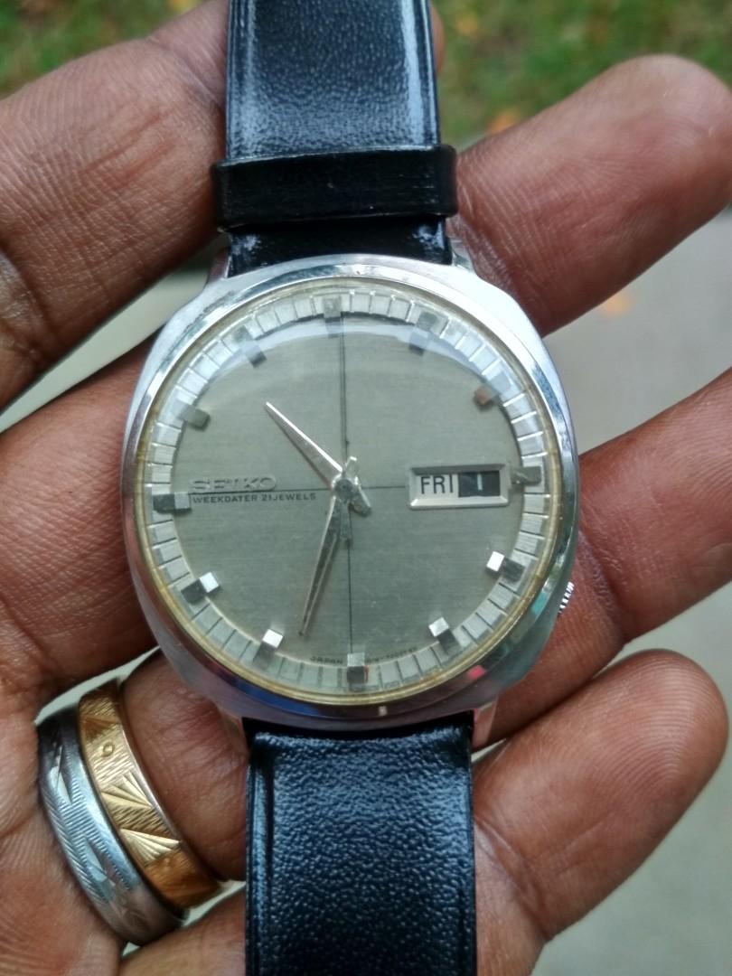 Looking for a watch lot buyer in Australia. (Category: Men's Watches) located in Southbank. Submitted by 06041981 (Listing ID 241261722, Image 2). Description: If anyone travel to Singapore or India and looking to buy antique or vintage watches please contact me, I will give you good stuffs and good offer price also..