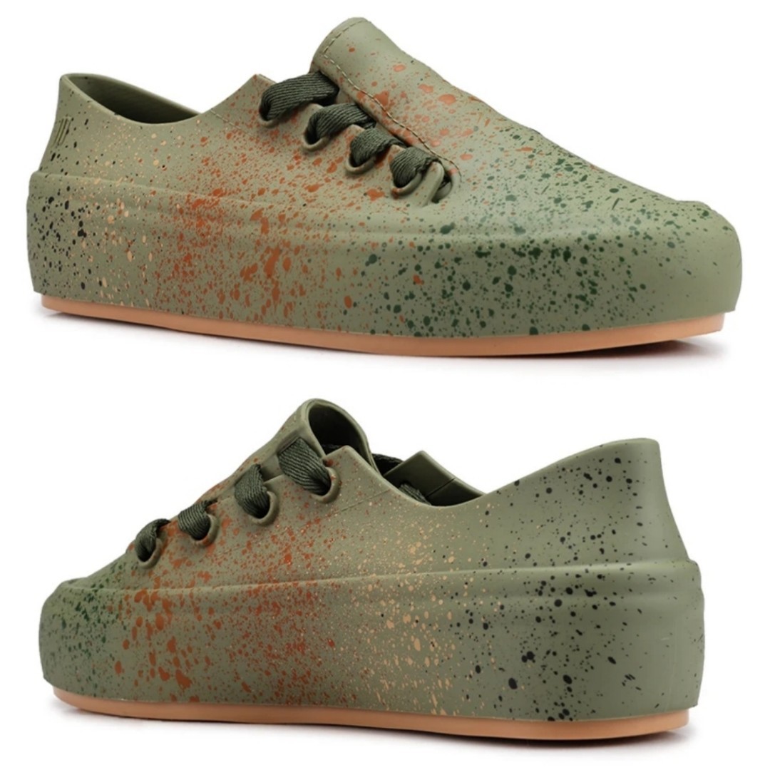 Ulitsa sneaker clearance splash