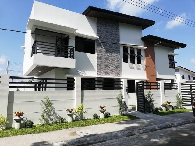 Newly Built Two Storey House For Rent With 5 Bedrooms And