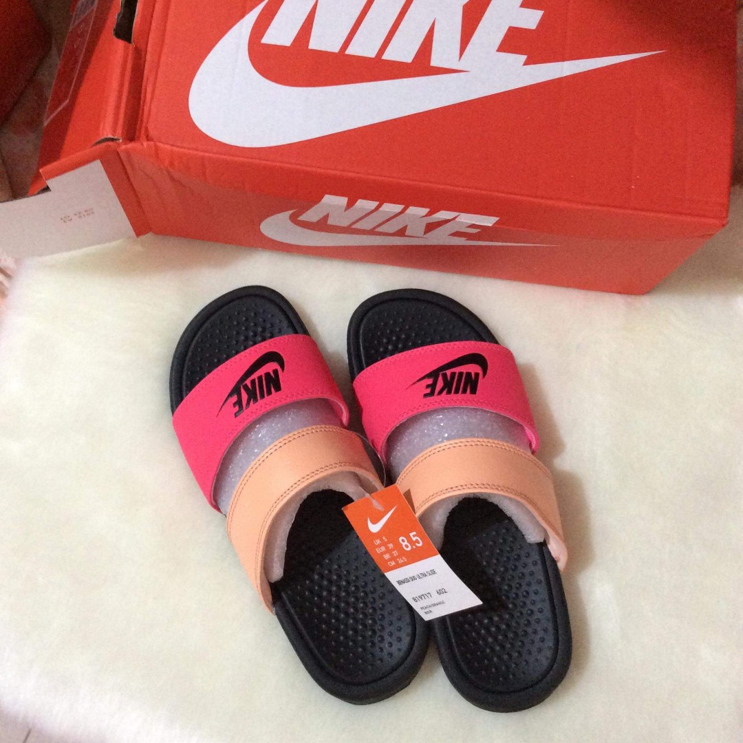 women's nike benassi duo