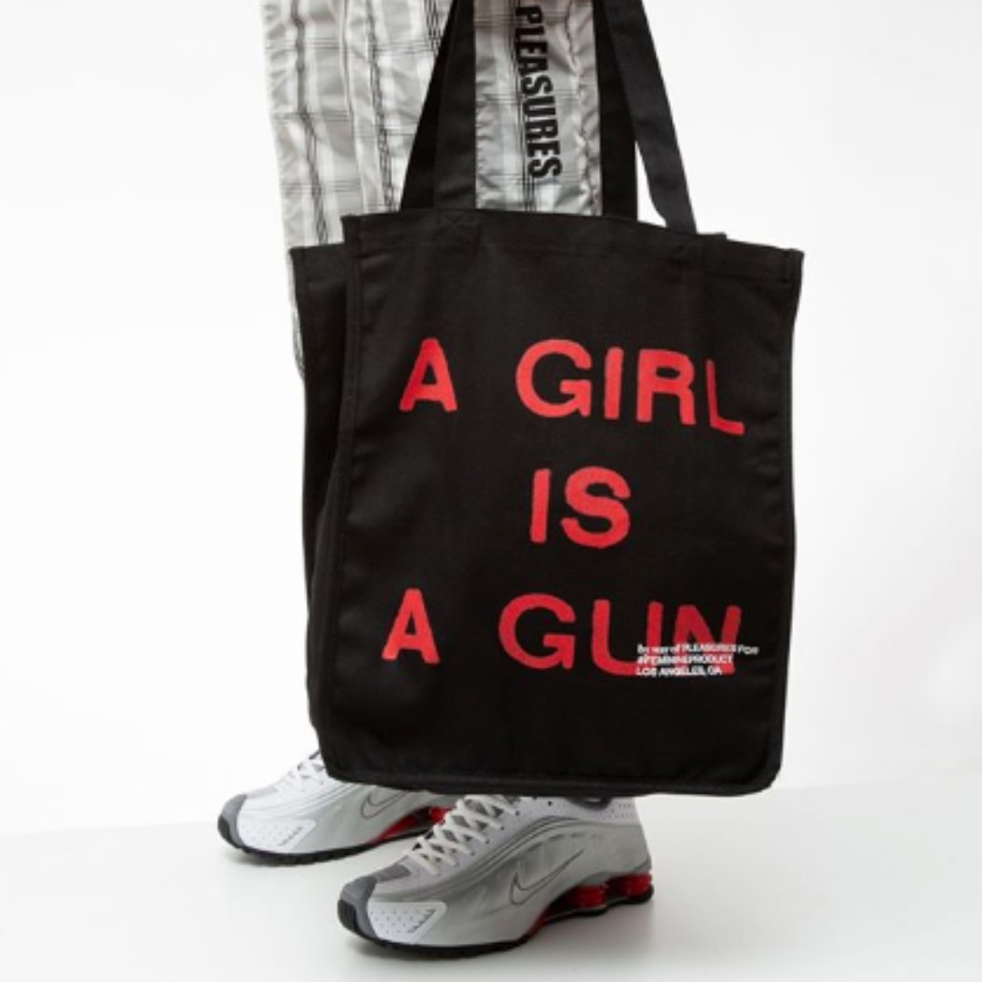 Pleasures tote bag best sale