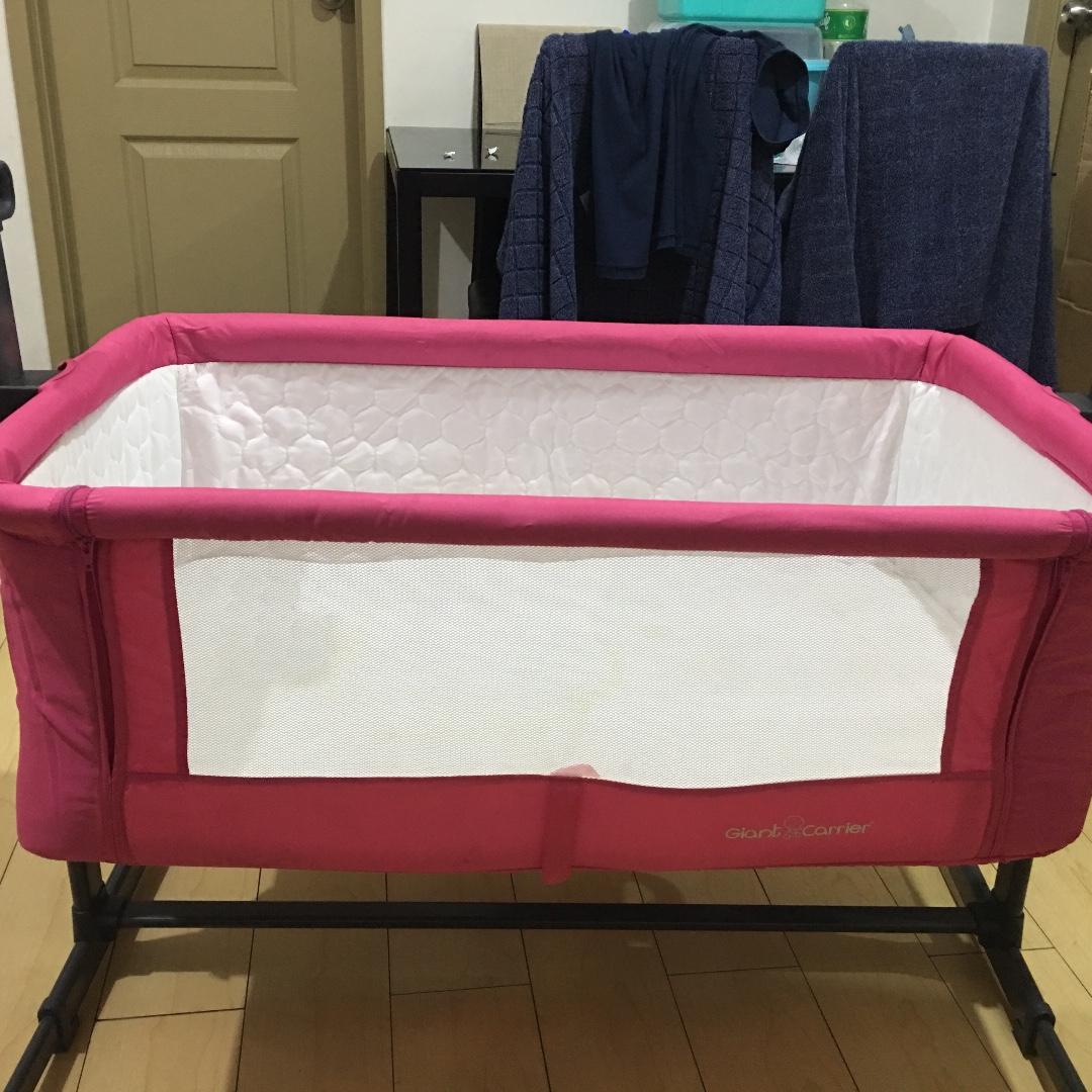 giant carrier co sleeper crib