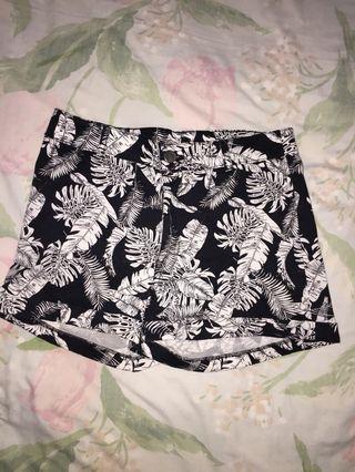 H&M floral shorts