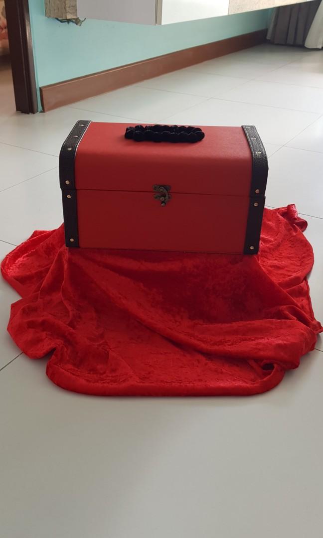 2 Tier Treasure Chest Wedding Ang Bao Box Rental Everything Else On Carousell 2 Tier Treasure Chest Wedding Ang Bao Box Rental Everything Else On Carousell