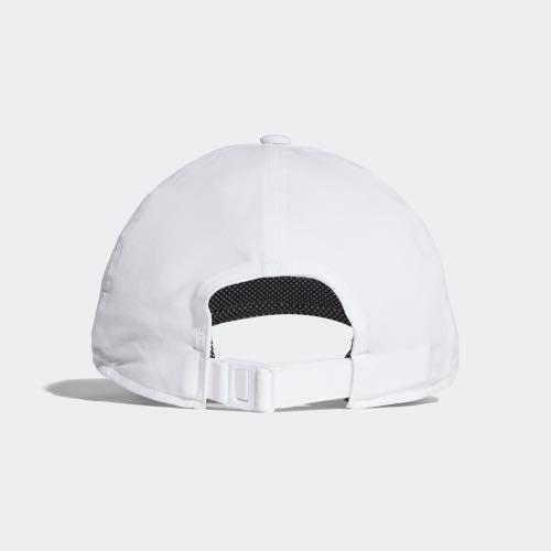 Adidas Cap （分類：運動服裝）位於 Hong Kong。 由 popchichu 提交（商品編號 241503521，圖片 4）。簡介： C40 CLIMALITE 帽 戴上這款具彈性的訓練帽，走出戶外進行訓練。配置吸濕排汗的 Climalite 內緣，並具有抗紫外線效果。背面扣帶便於調整貼合度，彎帽簷設計為造型注入時尚運動元素。 🔻特色/功能🔺 ✔️吸濕排汗的 Climalite 內緣材質 ✔️中弧度一體成形帽簷 ✔️可調式扣帶搭配插扣 ✔️抗紫外線 UPF 50+ UV ✔️正面立體 adidas 運動標誌。