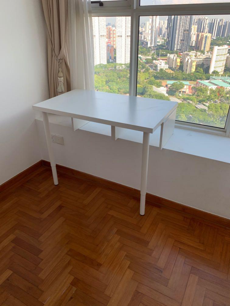 Bay Window Desk Furniture Tables Chairs On Carousell
