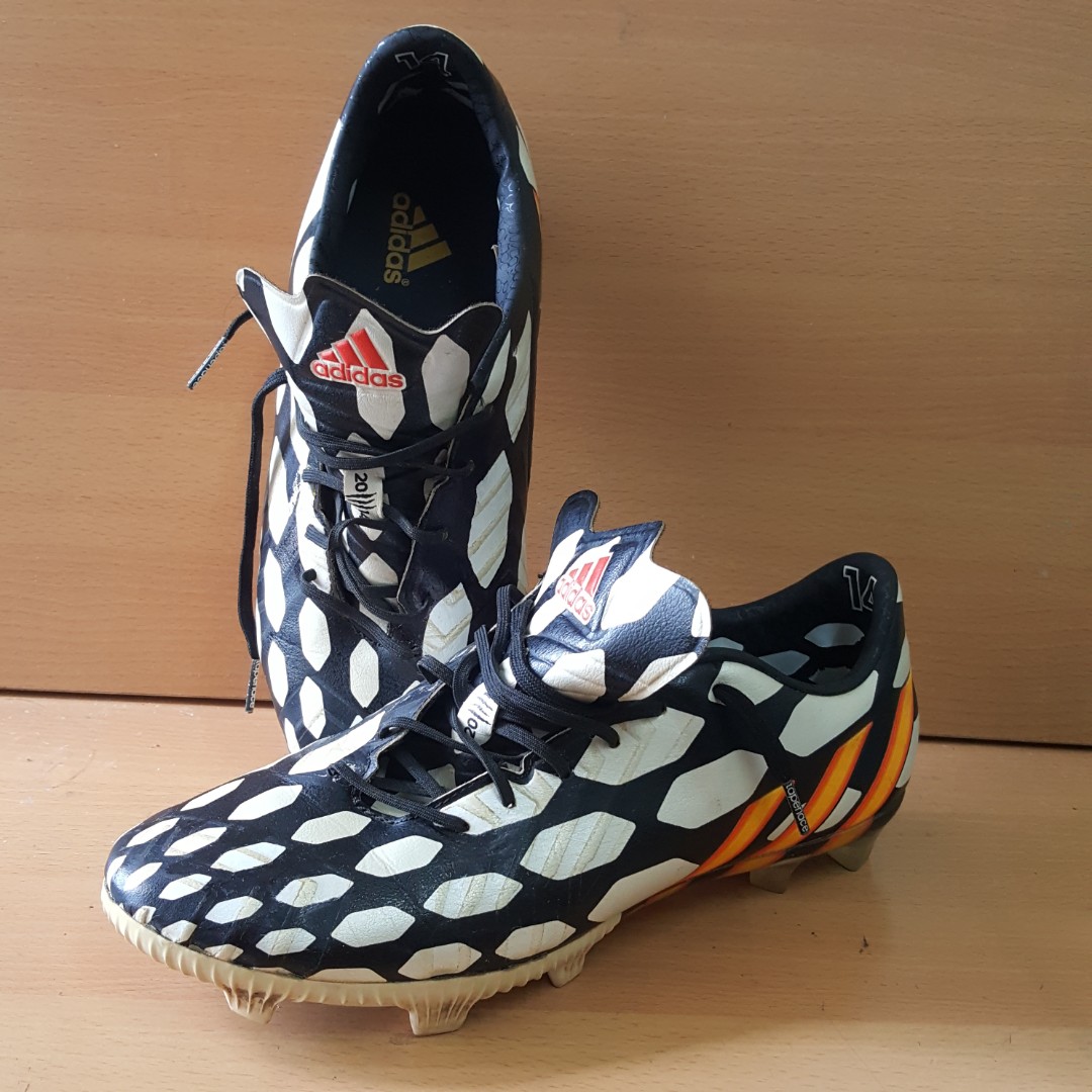 Boot Kasut Bola ADIDAS WORLD CUP Sports Equipment Sports Games