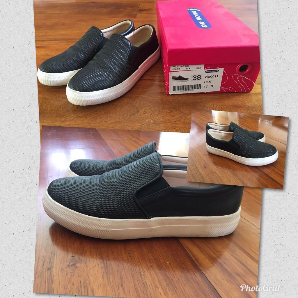 Dr Kong x Cat Arambulo black shoes 