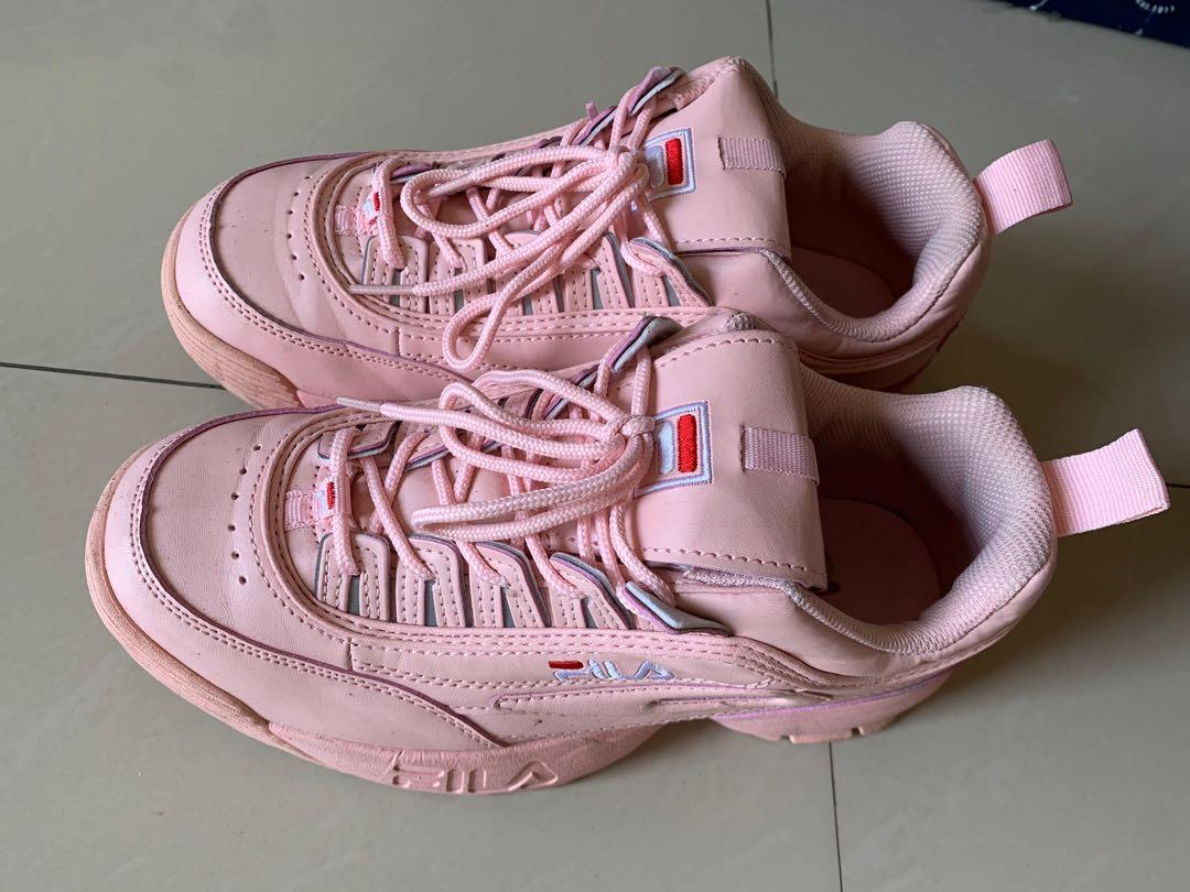 Fila disruptor hot sale salmon pink