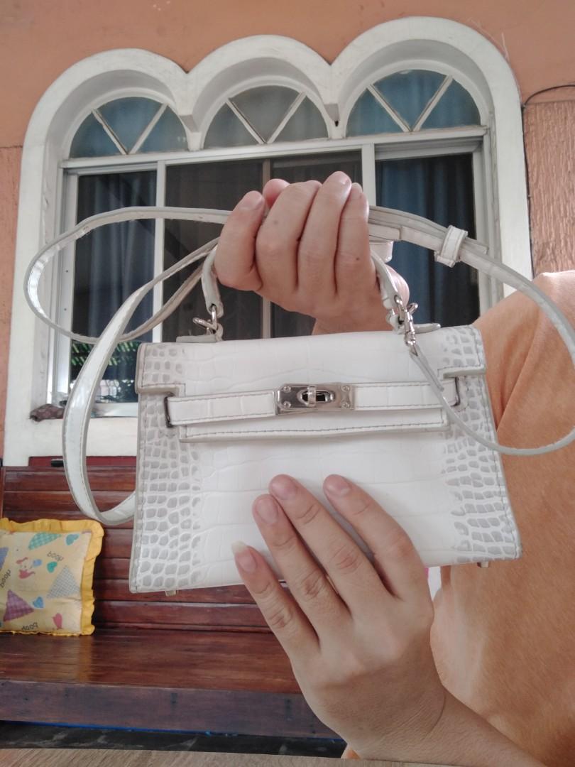 hermes himalayan kelly