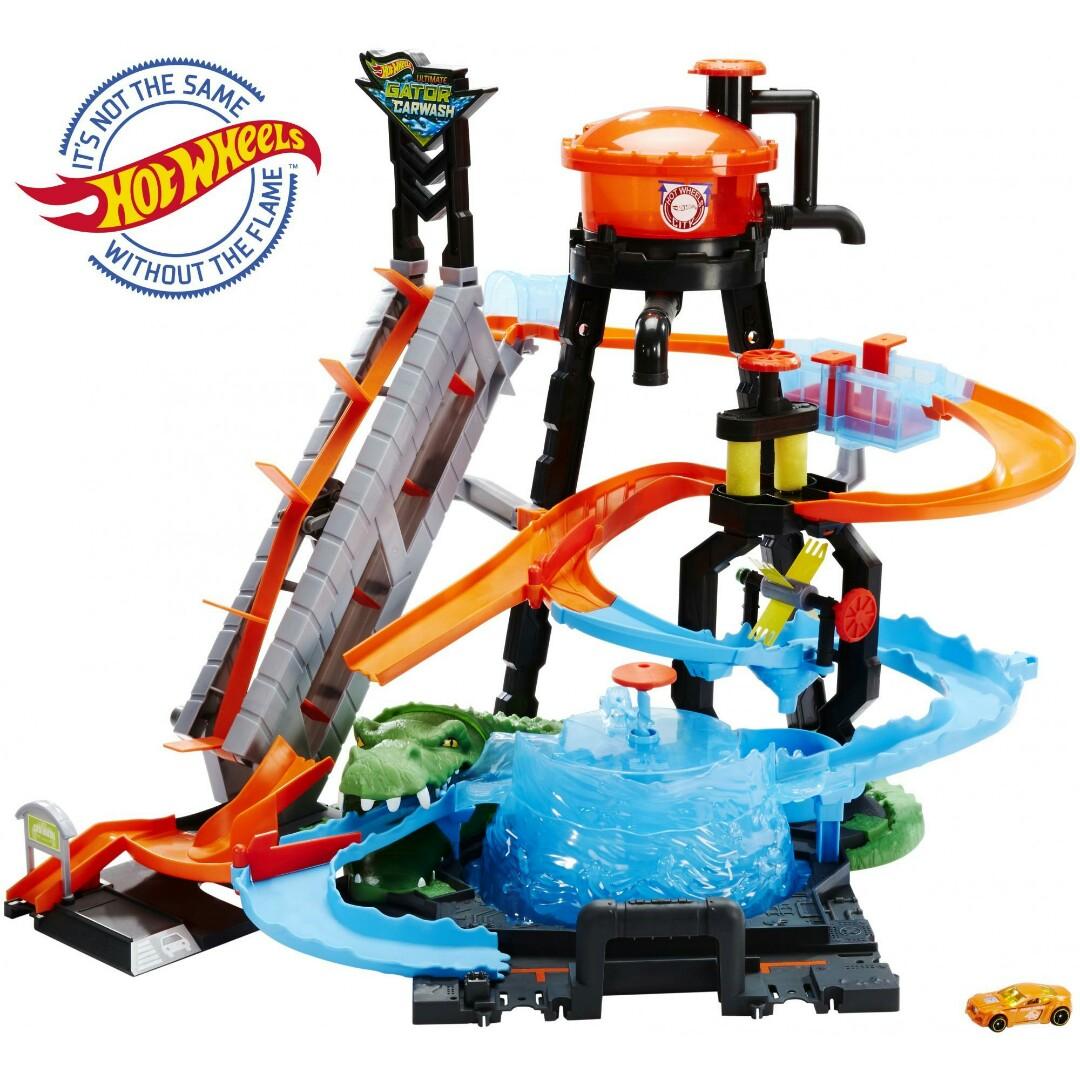 hot wheels race and rinse car wash