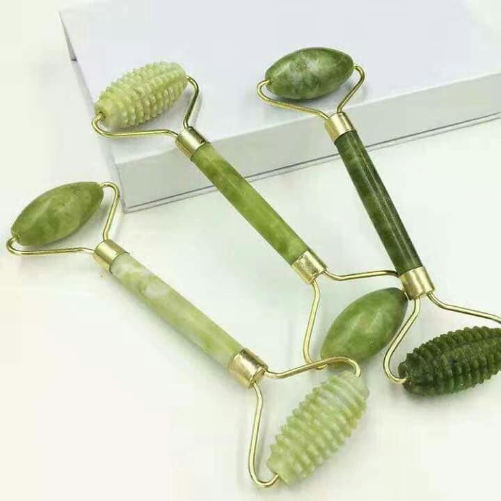 Jade roller (Category: Massage Devices) located in Quezon City. Submitted by rigelsfashiononline (Listing ID 241545864, Image 3). Description: .