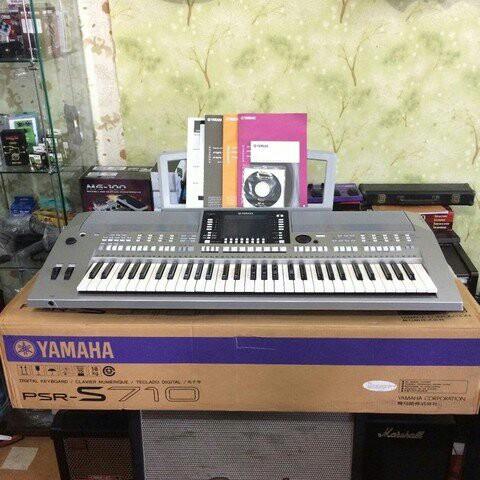 Keyboard Yamaha Psr S710 Musik Media Alat Di Carousell