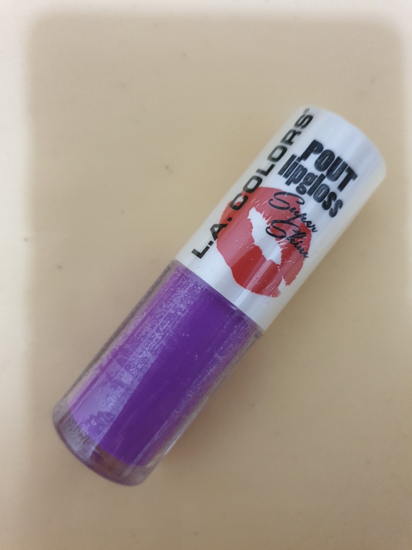 Lip Gloss, Beauty & Personal Care, Face, Makeup on Carousell