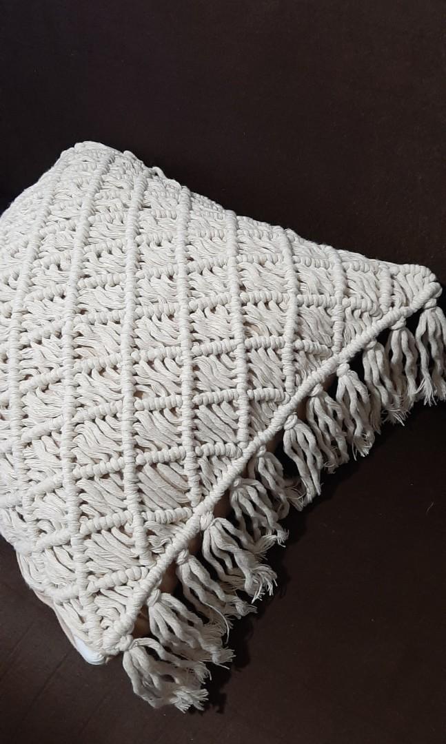 Macrame pillow cover (Category: Cushions & Throws) located in Binan City. Submitted by relizas_modern_macrame (Listing ID 241418671, Image 3). Description: Zipper opening Dimension 18" x 18" inches With 5" tassles side to side Cotton rope Color: natural.
