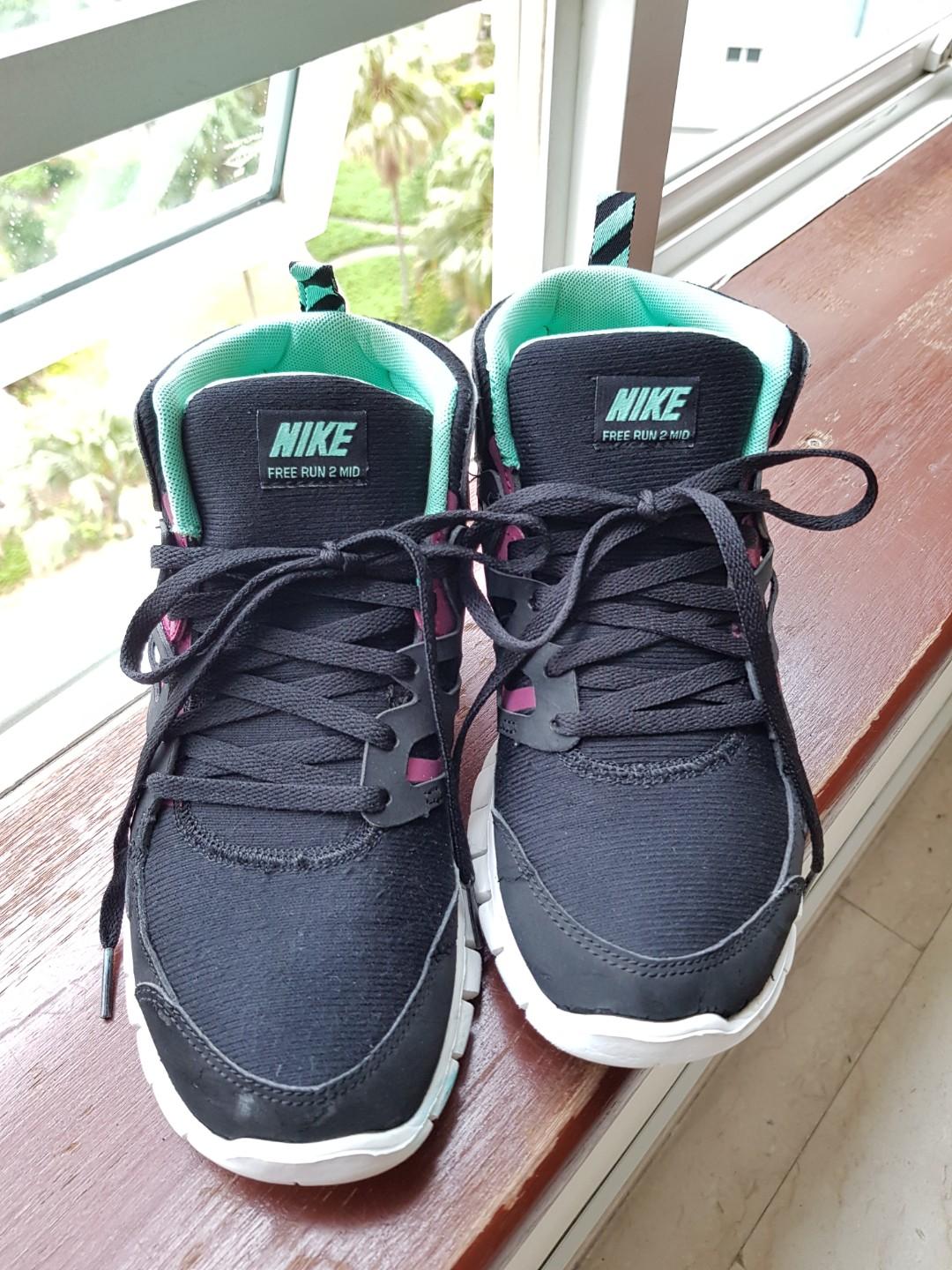 Nike free run 2 mid sneakerboot hot sale