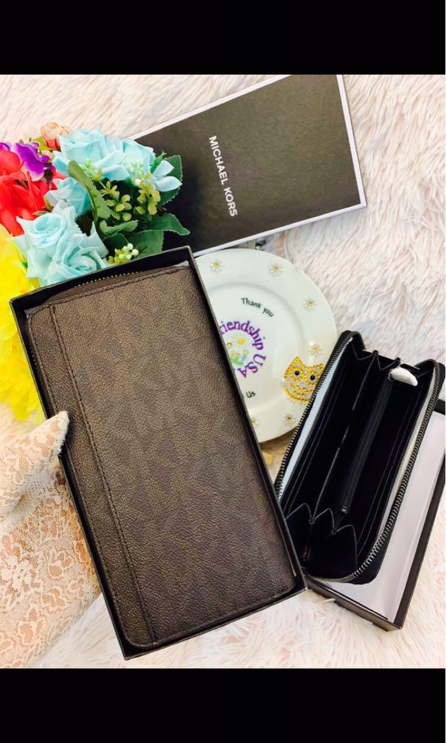 mk long wallet