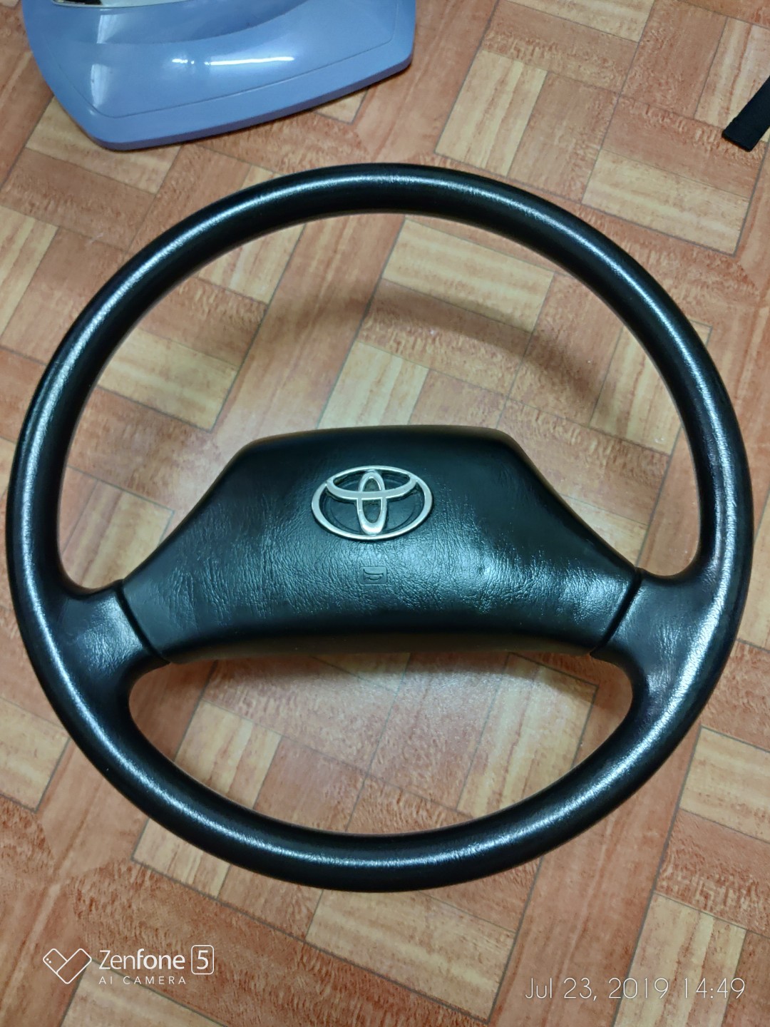Original Toyota Unser Steering Wheel, Auto Accessories on Carousell