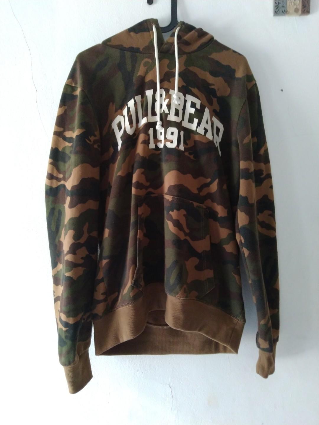 sweater army pull and bear