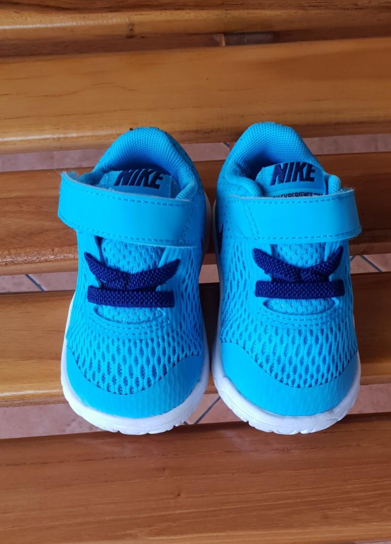sepatu nike baby
