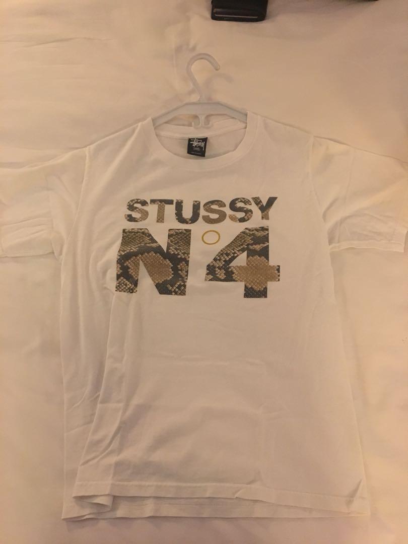 STUSSY WHITE T-SHIRT (Category: Tshirts & Polo Shirts ) located in Las Pinas. Submitted by joker02 (Listing ID 241592436, Image 1). Description: STUSSY T-SHIRT Size: S Colour: WHITE Used for several times Condition : 7.5/10 Slightly faded.