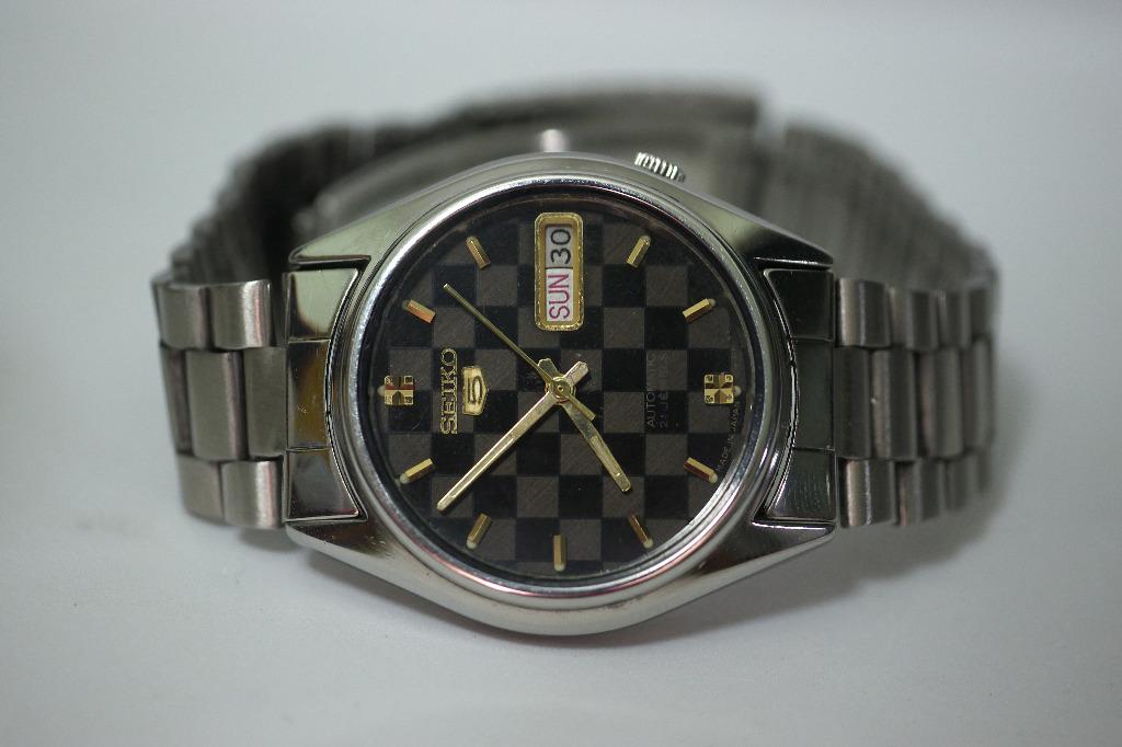 1982s Chess Board Seiko 5, Men's Fashion, Watches & Accessories, Watches on  Carousell