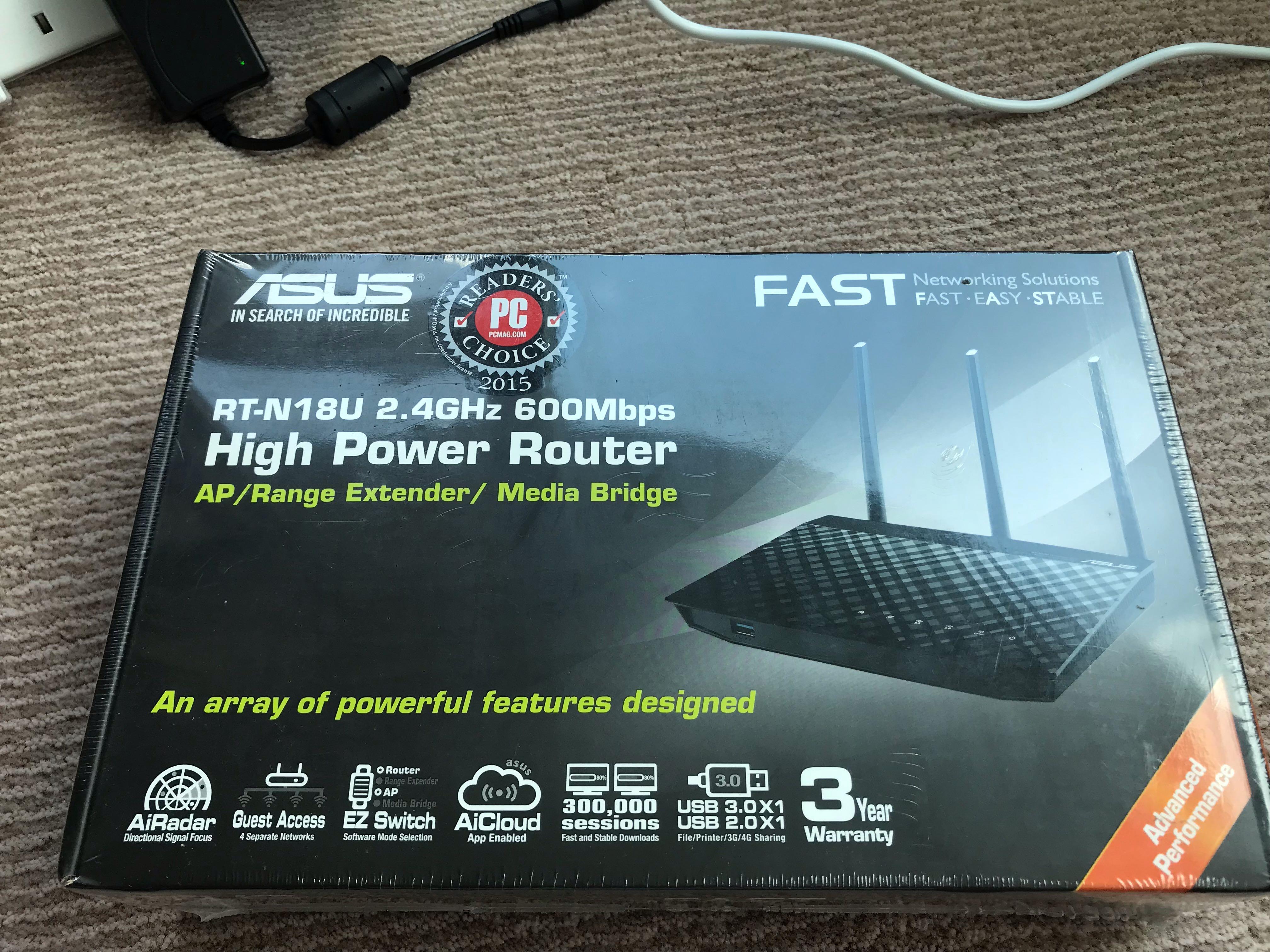Asus router （分類：Wifi及上網相關產品）位於 Hong Kong。 由 iskywalkerhk 提交（商品編號 241673708，圖片 3）。簡介： 。