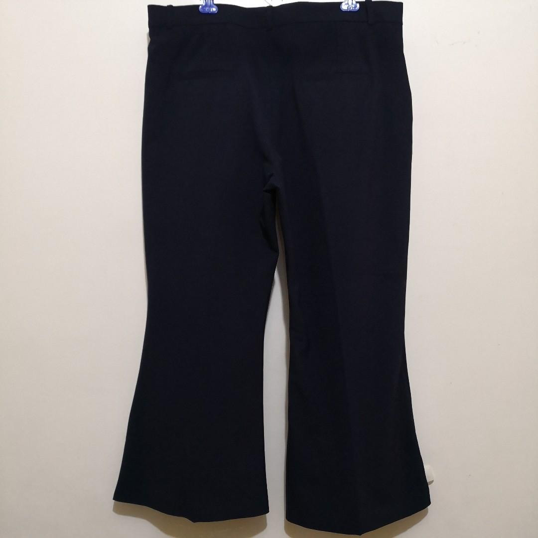 C472 - Zara Woman Studio Navy Blue Wide-leg Pants, Women's Fashion,  Bottoms, Other Bottoms on Carousell
