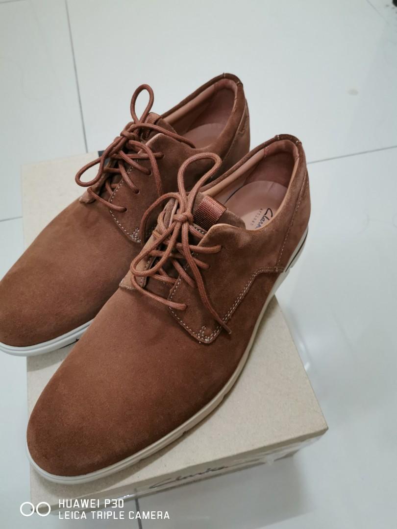 clarks artisan mens shoes