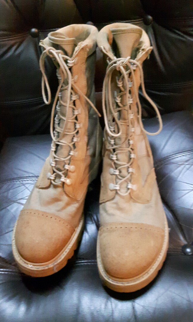 Corcoran desert boot