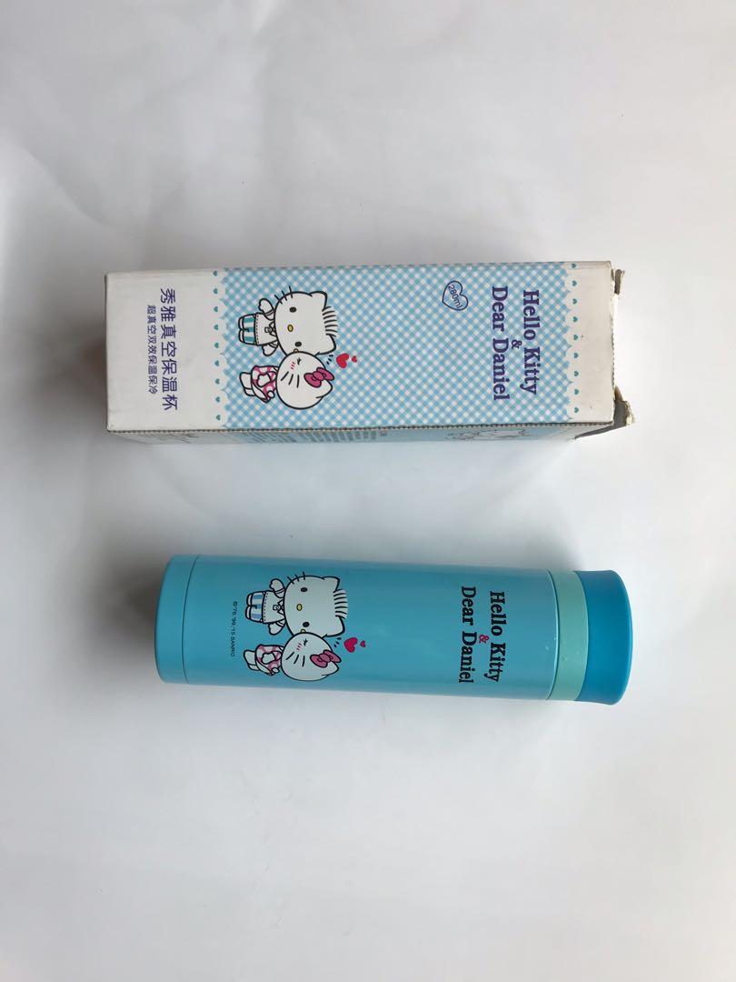 Hello Kitty Thermos Water Bottle (Category: Weaning & Toddler Feeding) located in Manila. Submitted by thriftof4s (Listing ID 241661431, Image 2). Description: .