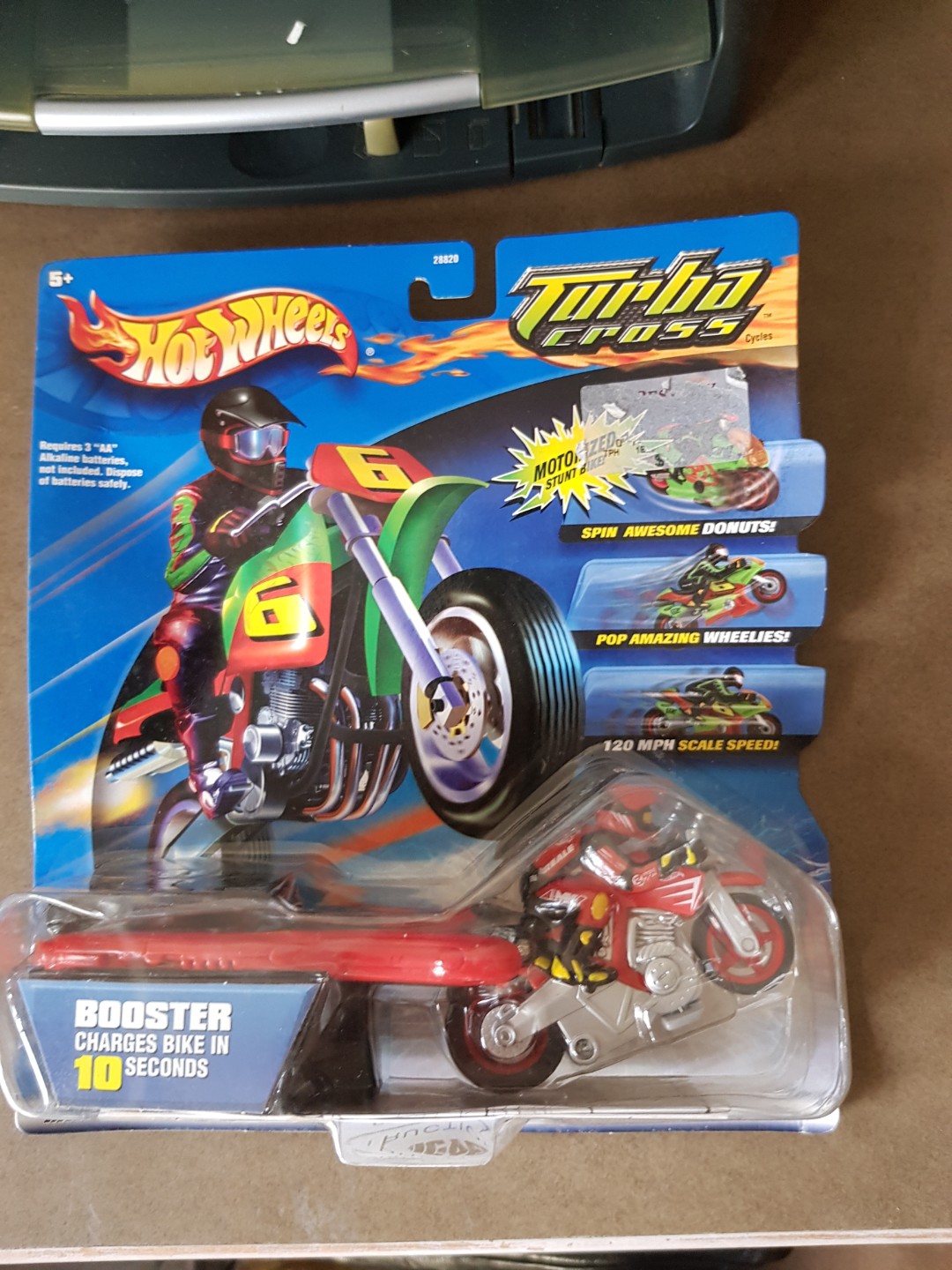 hot wheels motorised booster