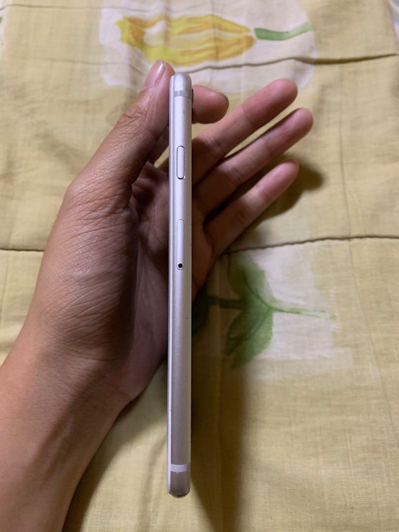 Iphone 6 (64gb) (US LOCKED) (Category: iPhone 6 Series) located in Manila. Submitted by razelysonn (Listing ID 241611306, Image 2). Description: Iphone 6 64gb US LOCKED (can be openline via gpp) No issues: Inclusions: With free brand new besister cable (original) 2 cases! .