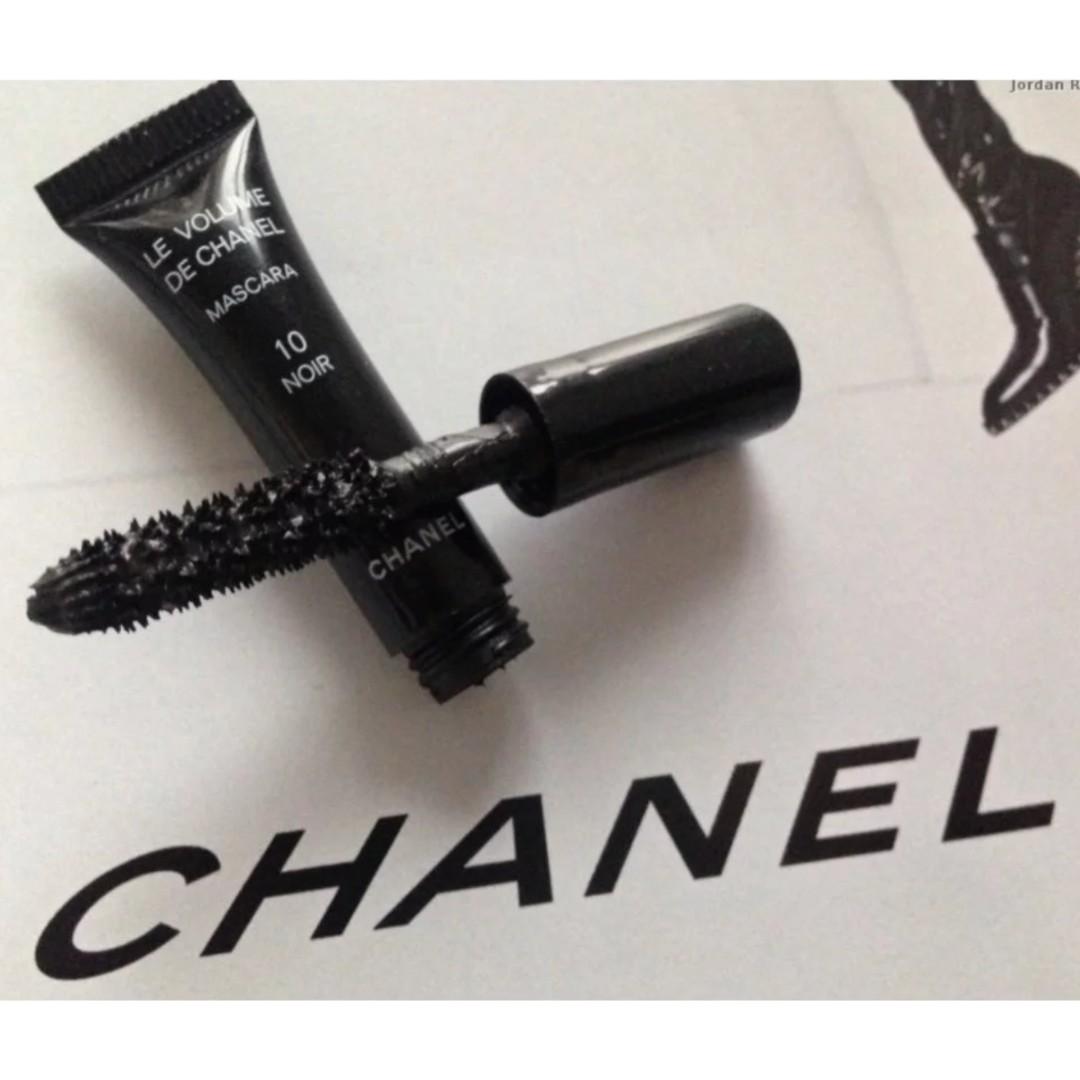 Chanel Le Volume De Chanel Mascara In Black, Beauty & Personal Care, Face,  Makeup on Carousell