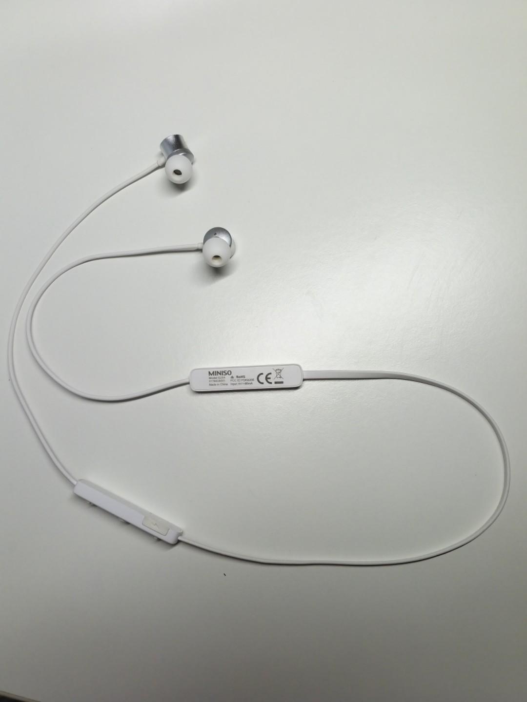 Miniso bluetooth earpiece outlet