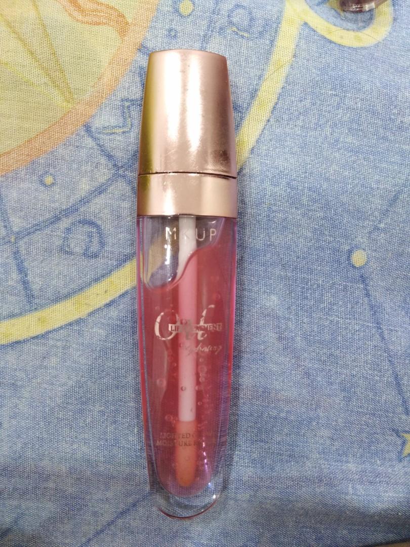 Mkup hydrating lip essence treatment, Beauty & Personal Care, Face, Face Care on Carousell