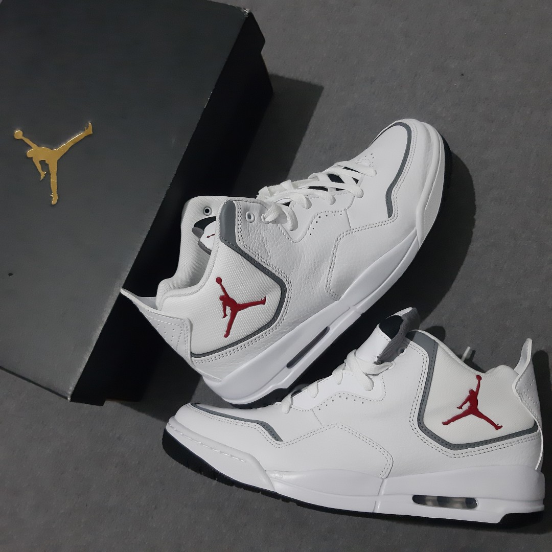 Nike Air Jordan Courtside Fesyen Pria Sepatu Sneakers Di Carousell