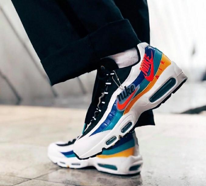 air max 95 windbreaker