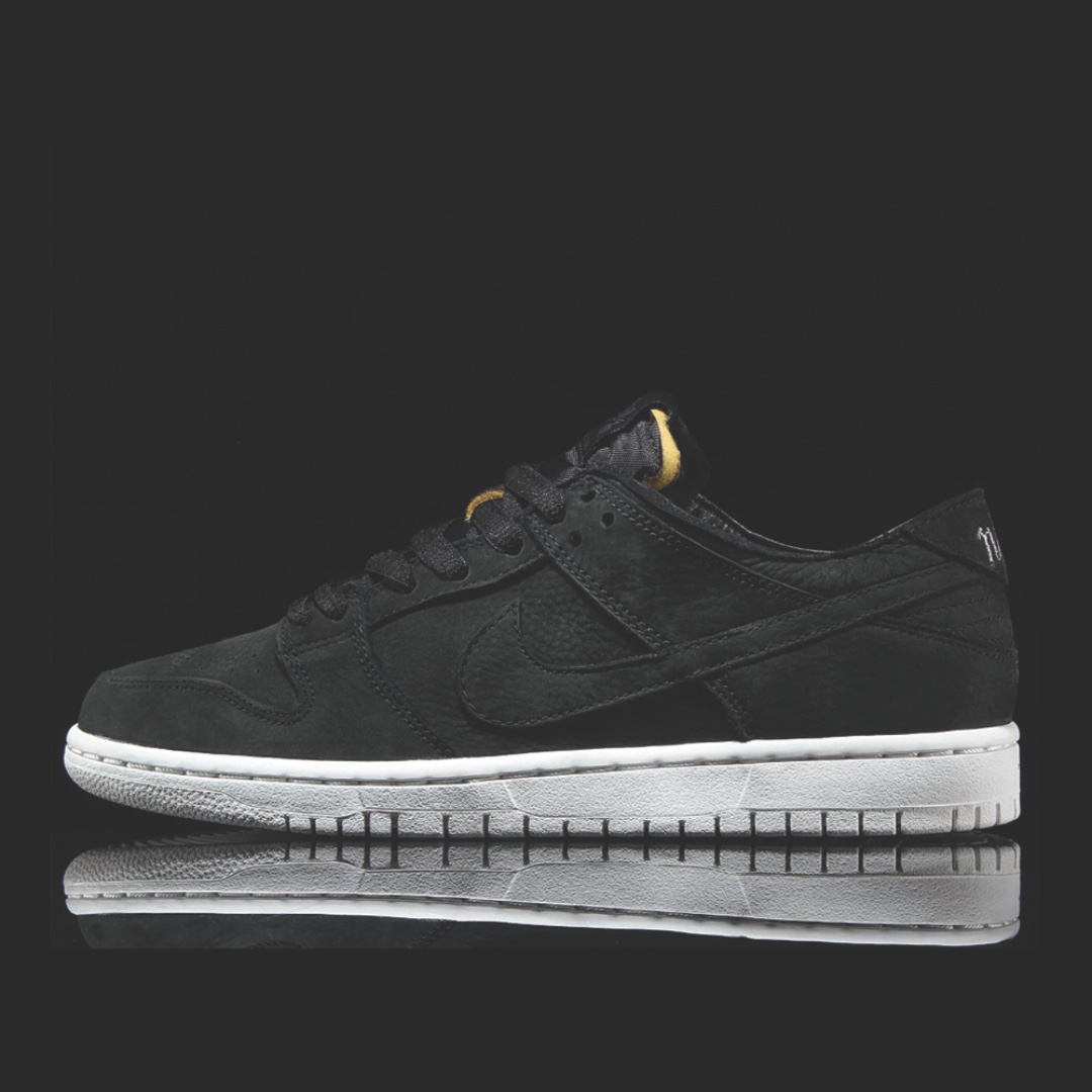 Nike SB Zoom Dunk Low Pro Deconstructed Black Anthracite brand new