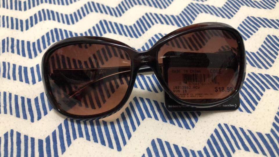 Revlon sunglasses on Carousell