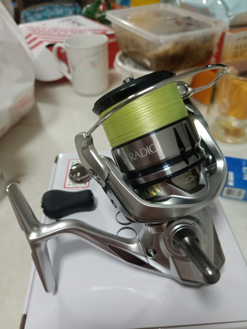Shimano stradic 2500 FL 2019, Sports Equipment, Fishing on Carousell