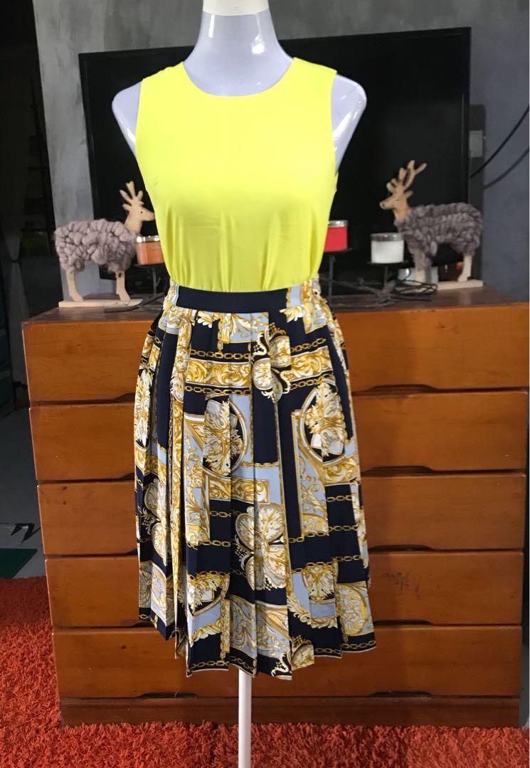 versace inspired pleated skirt